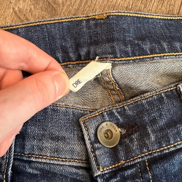 Distressed Rag & Bone Dre Women's Blue Denim Jeans - Size 28x30 - Picture 6 of 9